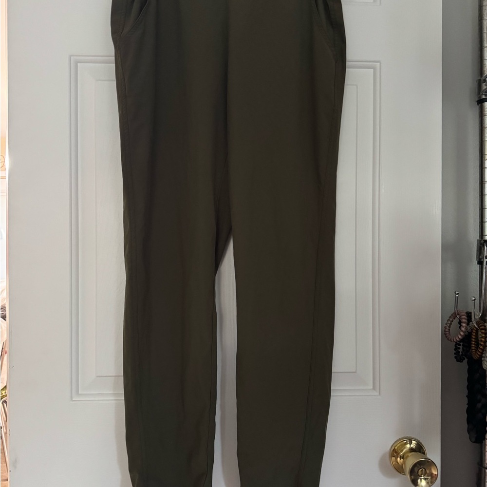 Eddie Bauer Women's Olive Trousers